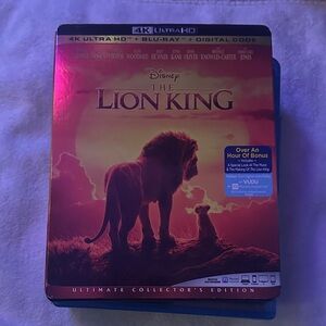 Disney The Lion King 4K Ultra HD Blu-ray - Red and Gold